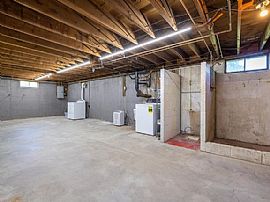 31 South Rd, Ellington, Ct 06029 in Ellington, CT (Photo 7 of 9)