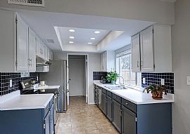 15611 N 52nd St, scottsdale, Az 85254 in Scottsdale, AZ (Photo 4 of 12)