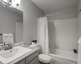 15611 N 52nd St, scottsdale, Az 85254 in Scottsdale, AZ (Photo 9 of 12)