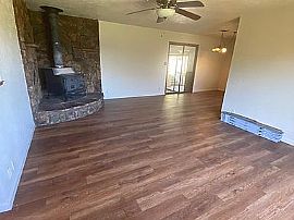 Rare 3bd/2bth in Greatt Neighborhood in Jackson in Jackson, CA (Photo 2 of 7)