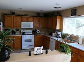 8441 Lost Gold Ave, Las Vegas, Nv 89129 in Las Vegas, NV (Photo 2 of 10)