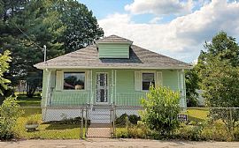 325 Myers Ave, Beckley, Wv 25801 in Beckley, WV