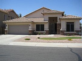 880 N April Dr, Chandler, Az 85226 in Chandler, AZ
