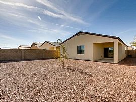 8135 W Atlantis Way, Phoenix, Az 85043 in Phoenix, AZ (Photo 8 of 12)