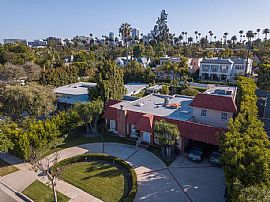 Former Home of The Original Peter Pan, Mary Martin in Beverly Hills, CA