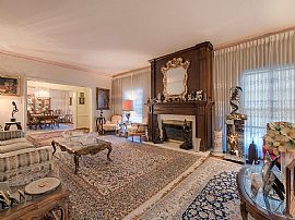 Former Home of The Original Peter Pan, Mary Martin in Beverly Hills, CA (Photo 5 of 9)