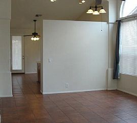 350 S Apache Dr, Chandler, Az 85224 in Chandler, AZ (Photo 4 of 12)