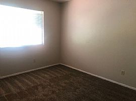 6645 E Sugarloaf St, Mesa, Az 85215 in Mesa, AZ (Photo 7 of 10)