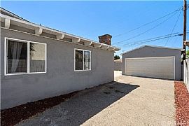 Charming 3 Bedroom Home in Panorama City, CA (Photo 6 of 7)
