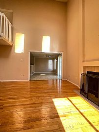 Adorable Home with 3 Bedrooms and 3 Baths. in Aurora, CO (Photo 2 of 8)