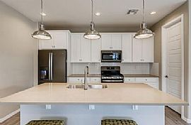 Newly Built 3 Bedroom House. 19688 W Glenrosa Ave, Litchfield P in Litchfield Park, AZ (Photo 7 of 12)