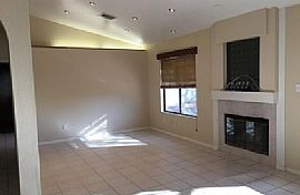 Lovely House. 7674 E Dayview Cir, Tucson, Az 85750 in Tucson, AZ (Photo 2 of 12)