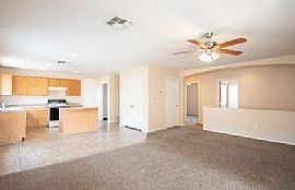 Spacious 4 Bedroom House. 10829 W Wilshire Dr, Avondale, Az 853 in Avondale, AZ (Photo 3 of 12)