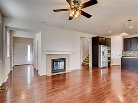 Gorgeous 3 Bedroom 3 Bathroom  in Aurora, CO (Photo 7 of 12)