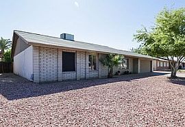 12219 N 47th Ave, Glendale, Az 85304   Peaceful House For Rent in Glendale, AZ (Photo 2 of 12)