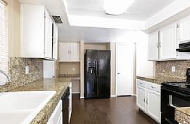 12219 N 47th Ave, Glendale, Az 85304   Peaceful House For Rent in Glendale, AZ (Photo 7 of 12)