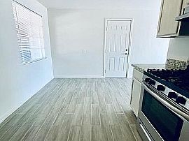 310 N 2nd Pl, Avondale, Az 85323 in Avondale, AZ (Photo 6 of 10)