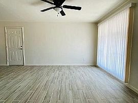 310 N 2nd Pl, Avondale, Az 85323 in Avondale, AZ (Photo 8 of 10)