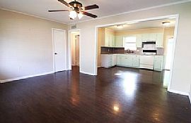 902 N Holly St, Searcy, Ar 72143  House For Rent in Searcy, AR (Photo 4 of 12)