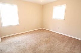 902 N Holly St, Searcy, Ar 72143  House For Rent in Searcy, AR (Photo 9 of 12)