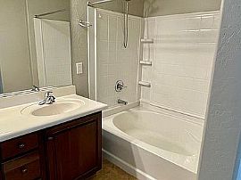 14080 W Country Gables Dr, Surprise, Az 85379 in Surprise, AZ (Photo 7 of 10)