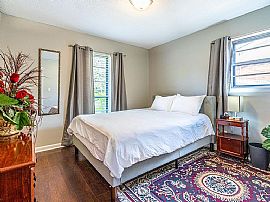 513 Denise Dr Sw, Decatur, Al 35603 in Decatur, AL (Photo 5 of 12)