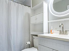 513 Denise Dr Sw, Decatur, Al 35603 in Decatur, AL (Photo 6 of 12)