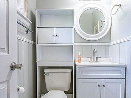 513 Denise Dr Sw, Decatur, Al 35603 in Decatur, AL (Photo 7 of 12)