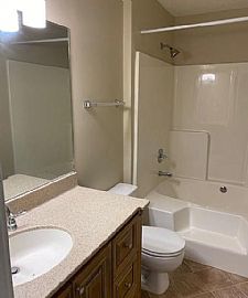 2636 Meadowlark Ln, Northport, Al 35476 in North Port, AL (Photo 5 of 9)