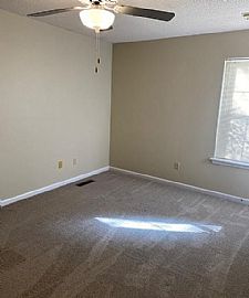 2636 Meadowlark Ln, Northport, Al 35476 in North Port, AL (Photo 7 of 9)