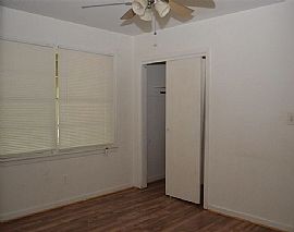 108 Winnetka Way, Birmingham, Al 35215 in Birmingham, AL (Photo 10 of 12)