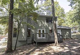 905 Rich Rd, Birmingham, Al 35215 in Birmingham, AL (Photo 3 of 11)