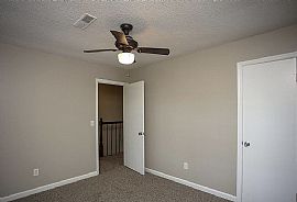 905 Rich Rd, Birmingham, Al 35215 in Birmingham, AL (Photo 6 of 11)