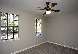 905 Rich Rd, Birmingham, Al 35215 in Birmingham, AL (Photo 7 of 11)