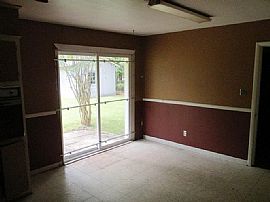 4383 Amherst Dr, Montgomery, Al 36116 in Montgomery, AL (Photo 4 of 12)