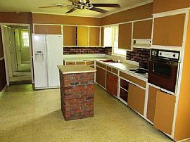 4383 Amherst Dr, Montgomery, Al 36116 in Montgomery, AL (Photo 6 of 12)