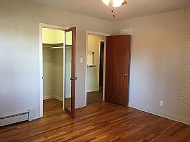 Excellent 2 Bedroom  in Albuquerque, NM (Photo 2 of 12)
