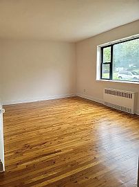 Baeutiful 1bedroom Available For Rent in Queens Village, NY (Photo 2 of 10)