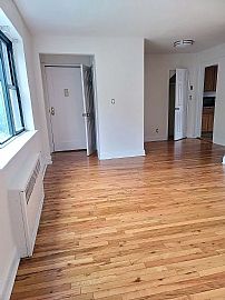 Baeutiful 1bedroom Available For Rent in Queens Village, NY (Photo 3 of 10)