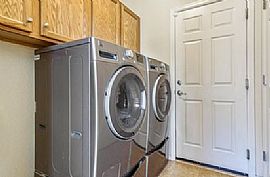 Charming 4 Bedroom House For Rent. 3606 S Malta Ct, Aurora, Co  in Aurora, CO (Photo 6 of 12)