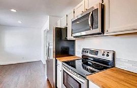 370 Coral St, Broomfield, Co 80020  Spacious House For Rent in Broomfield, CO (Photo 6 of 12)