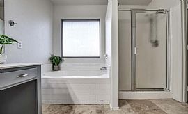 23201 N 21st Pl Phoenix, Az 85024 in Phoenix, AZ (Photo 4 of 4)