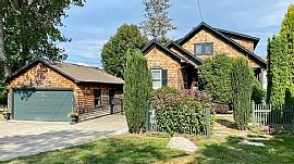 9 Ridge Rd, Groton, Ct 06340 in Groton, CT