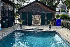 9 Ridge Rd, Groton, Ct 06340 in Groton, CT (Photo 2 of 9)