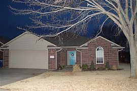 House For Rent  in Stillwater, OK (Photo 6 of 9)