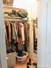 House For Rent  in Forest Park, IL (Photo 3 of 8)