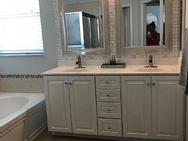 14519 Jekyll Island Ct, Naples, Fl 34119 in Naples, FL (Photo 2 of 11)