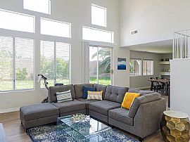 332 Palisades Dr, Henderson, Nv 89014 in Henderson, NV (Photo 3 of 12)