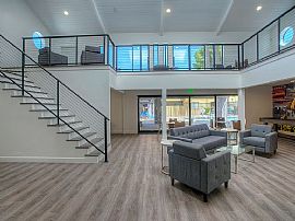 17249 N 7th St, Phoenix, Az 85022 in Phoenix, AZ