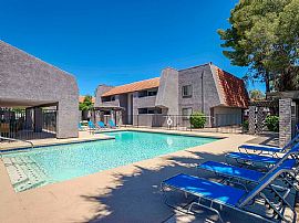 17249 N 7th St, Phoenix, Az 85022 in Phoenix, AZ (Photo 8 of 12)